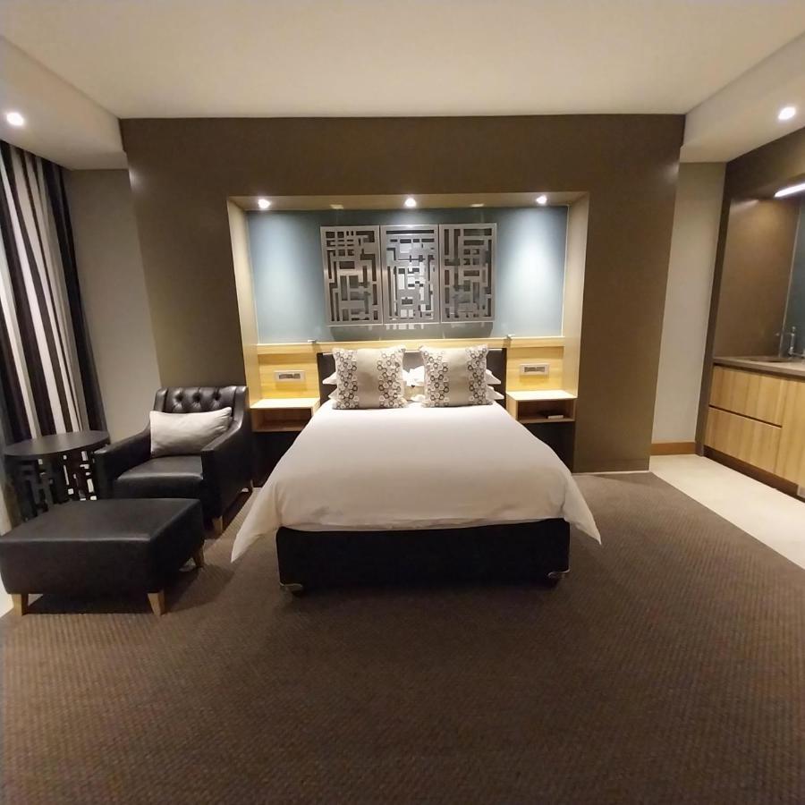 Kupferquelle Resort Tsumeb Luaran gambar